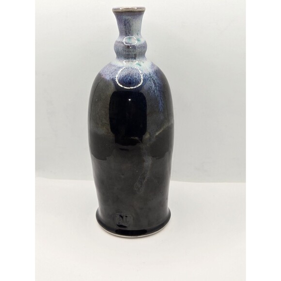 Ceramic Vessel in Variants of Blue to Top Vase Gorgeous - Picture 1 of 10